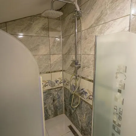 Robin Hood Hotel Istanboel