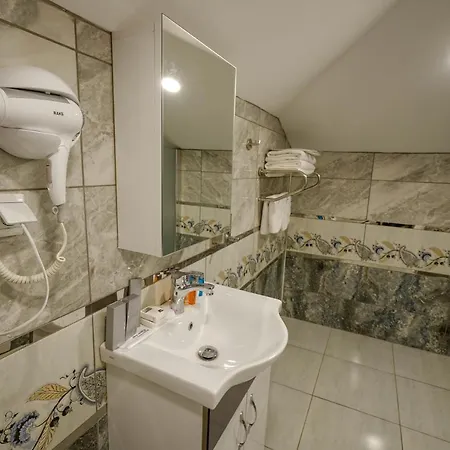 Robin Hood Hotel